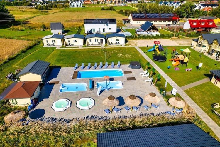Holiday Resort, Устроне-Морське Екстер'єр фото